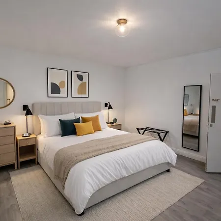 The House Apartment Bristol