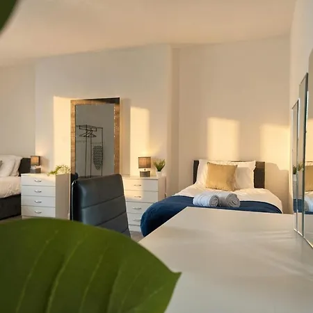 The House Apartment Bristol